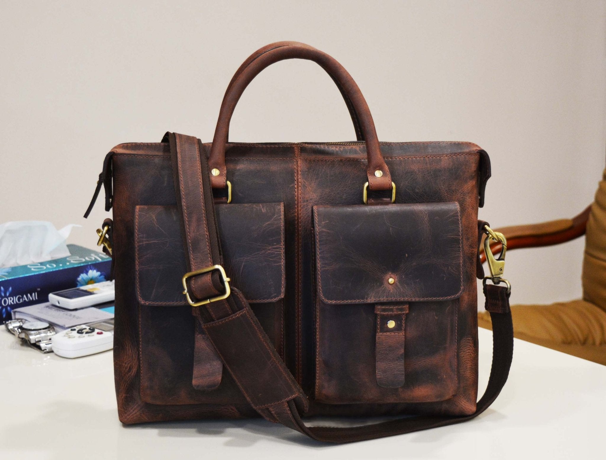 Berkeley Leather Portfolio Bag - Walnut Brown - www.Shopthatapp.com