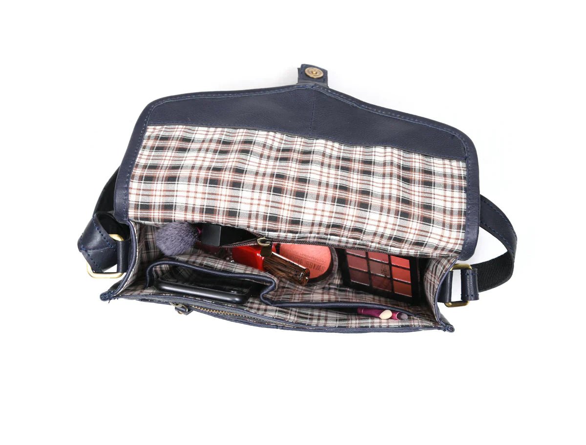 Calgary Leather Cross Body Bag - www.Shopthatapp.com