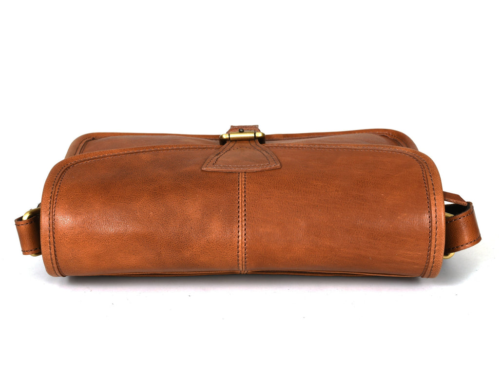 Calgary Leather Cross Body Bag - www.Shopthatapp.com