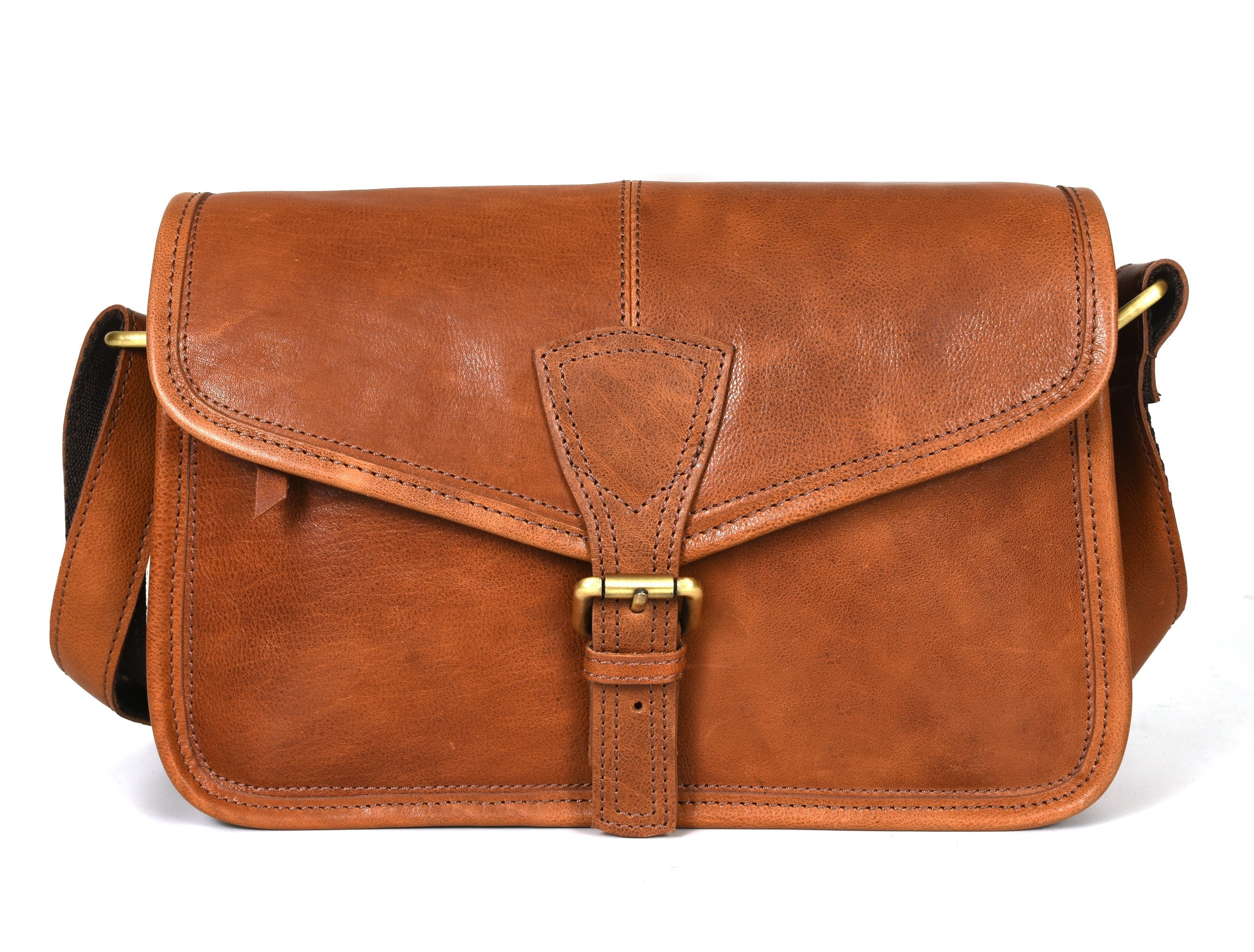 Calgary Leather Cross Body Bag - www.Shopthatapp.com