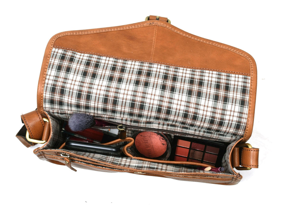 Calgary Leather Cross Body Bag - www.Shopthatapp.com