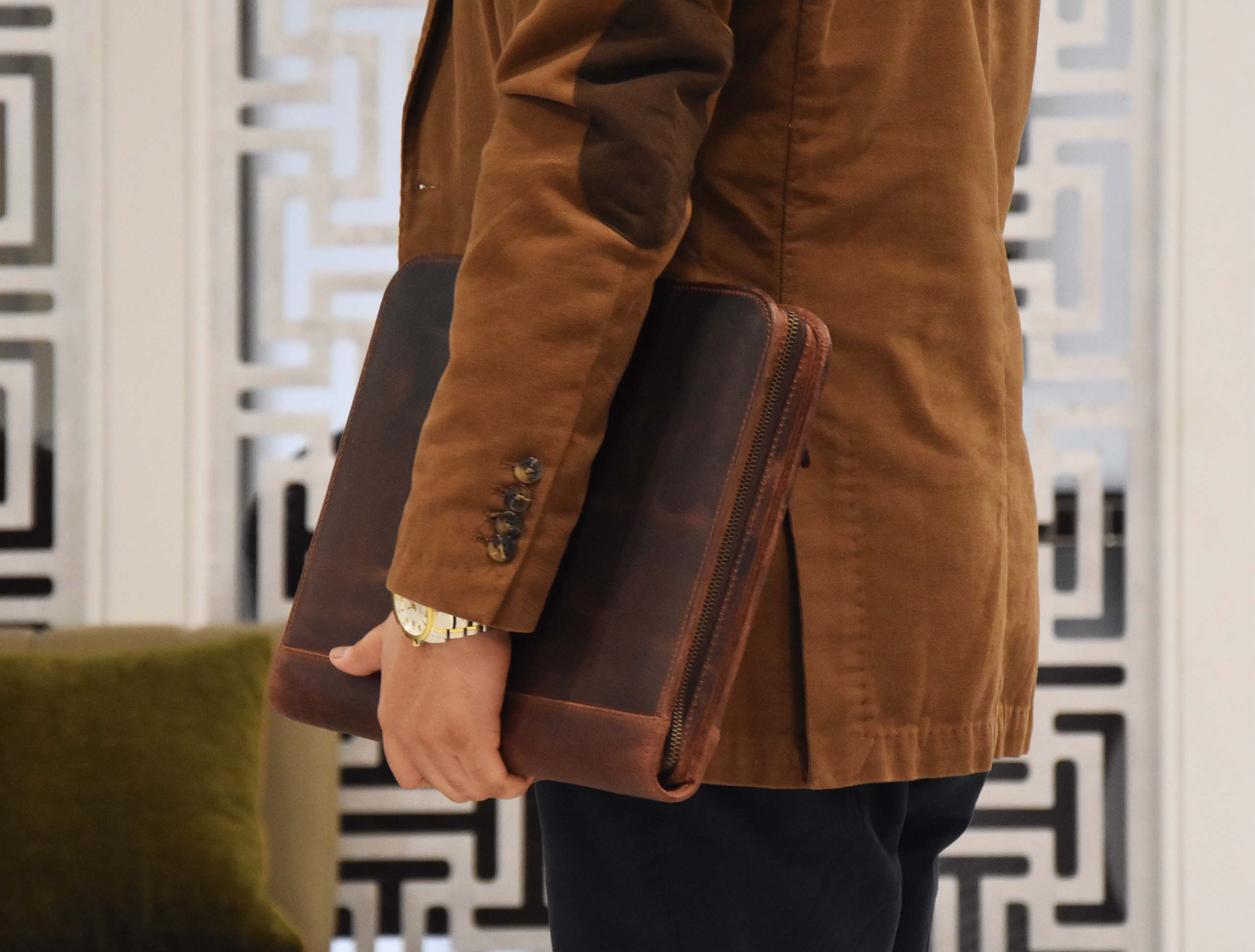 Caraquet Leather Travel Organizer -  Walnut Brown - www.Shopthatapp.com