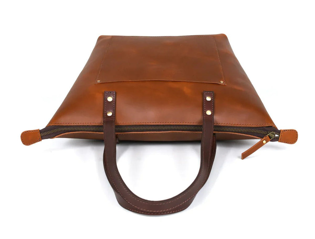 Cassidy Leather Tote Bag - www.Shopthatapp.com