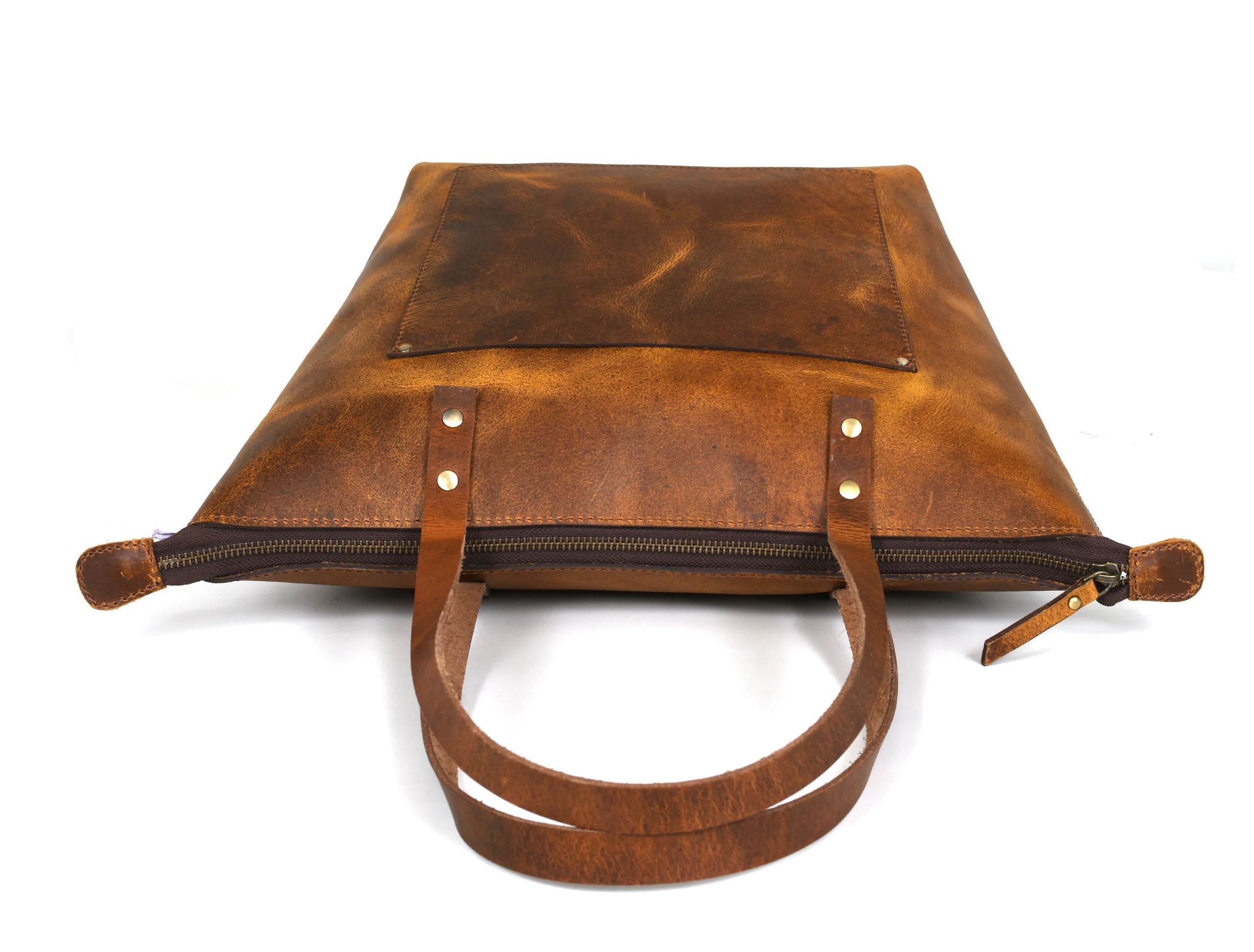 Cassidy Leather Tote Bag - www.Shopthatapp.com