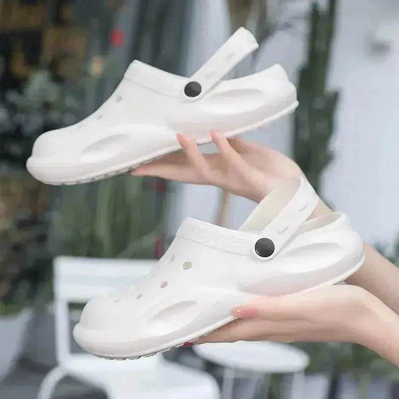Casual Beach Baotou Sandals Non-slip Garden Clogs Shoes for Summer 2025 - www.Shopthatapp.com