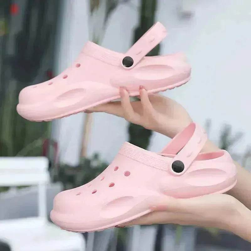 Casual Beach Baotou Sandals Non-slip Garden Clogs Shoes for Summer 2025 - www.Shopthatapp.com