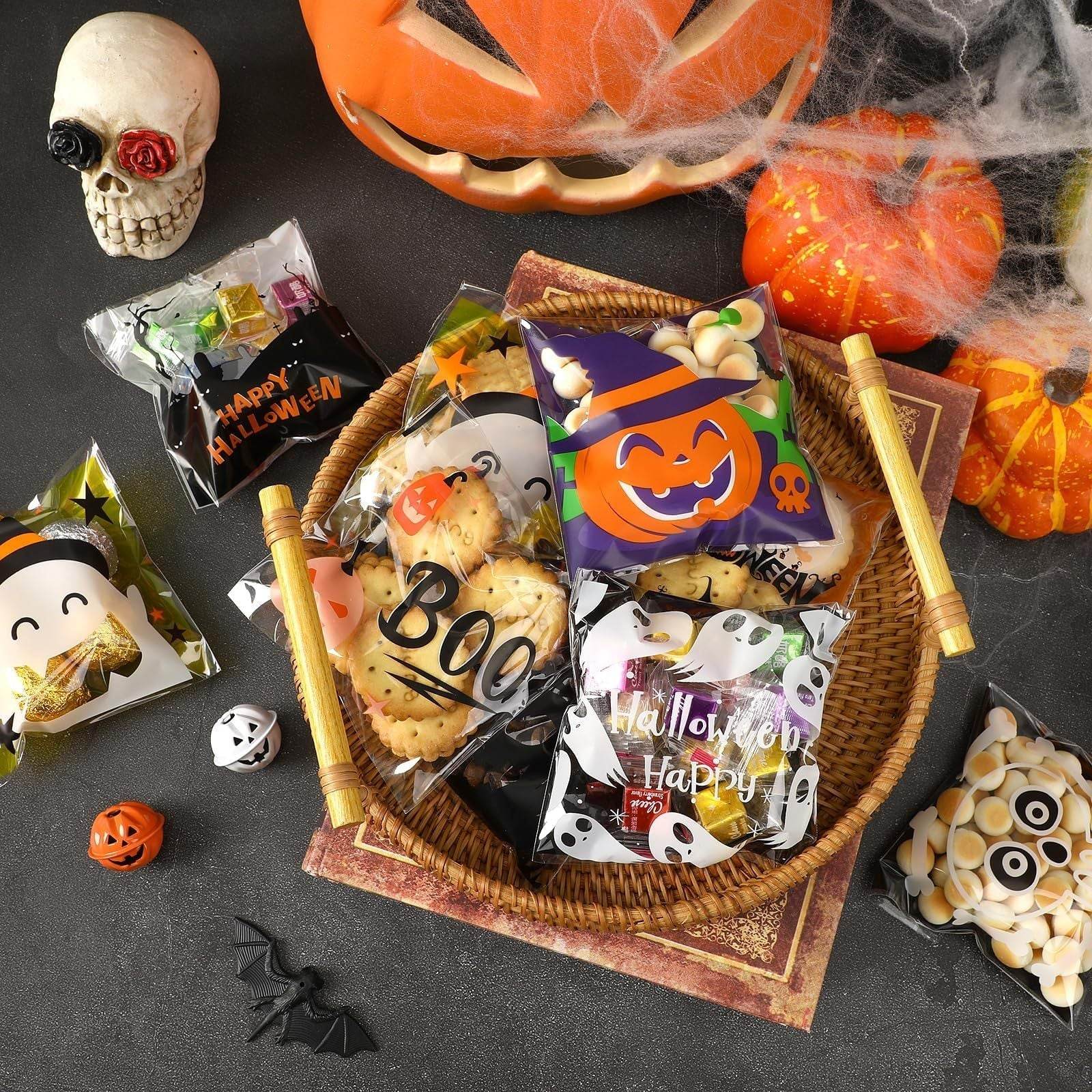 Halloween 450pcs Self-adhesive Candy Cellophane Treat Bags Cookie Bags For Halloween Trick Or Treat Goodie Party Favor Supplies-9 Patterns-Cannot Be Listed On Amazon Platform - www.Shopthatapp.com