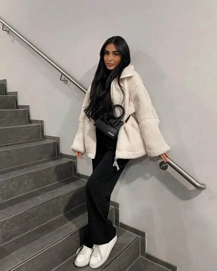 New Fashion Loose Anti-cashmere Hooded Zipper Huge Fleece Winter Jacket - www.Shopthatapp.com