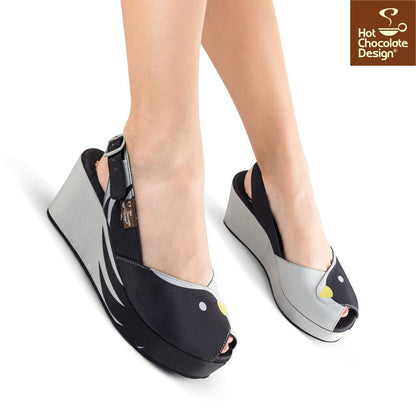Chocolaticas® BLACK BIRD Women's Sandal - www.Shopthatapp.com