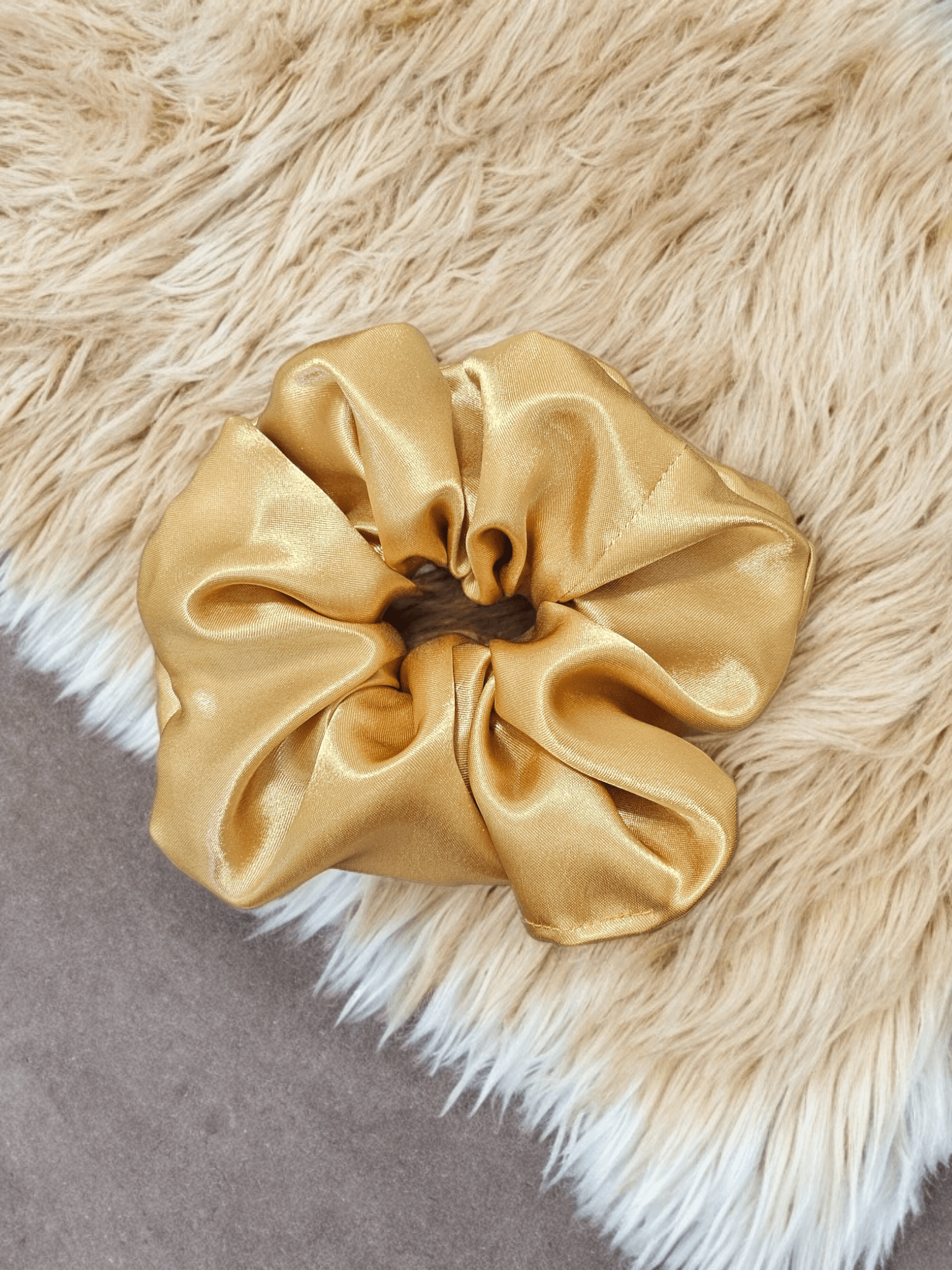 Chouchous (XL) en satin - couleurs unies - www.Shopthatapp.com