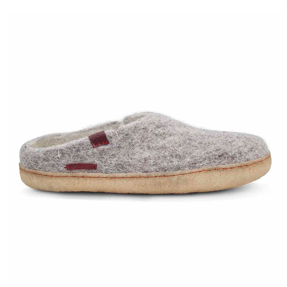 Classic Slipper - Grey with Rubber - www.Shopthatapp.com