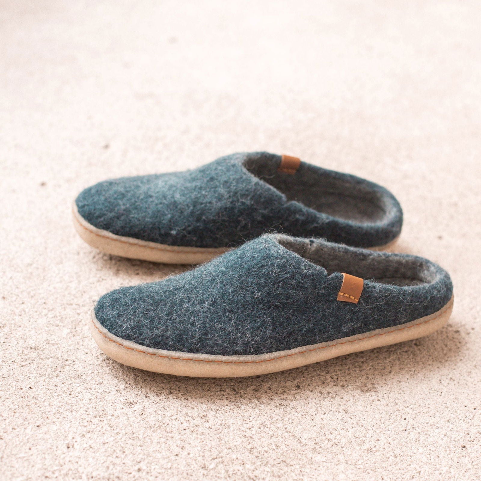 Classic Slipper - Navy Blue with Rubber - www.Shopthatapp.com