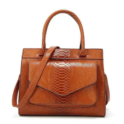 Classy European and American Women's Snake Print Zipper Handbag - www.Shopthatapp.com