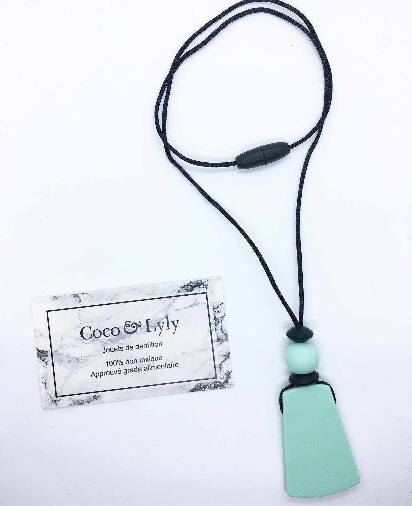 collier de dentition - www.Shopthatapp.com