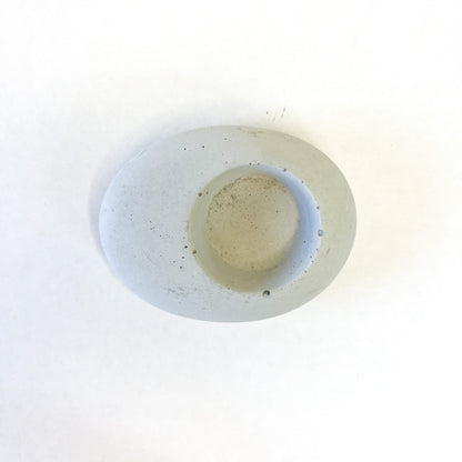 Concrete Pebble Planter - www.Shopthatapp.com