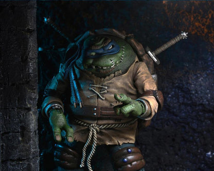 Universal Monsters x Teenage Mutant Ninja Turtles Ultimate Leonardo as The Hunchback - www.Shopthatapp.com
