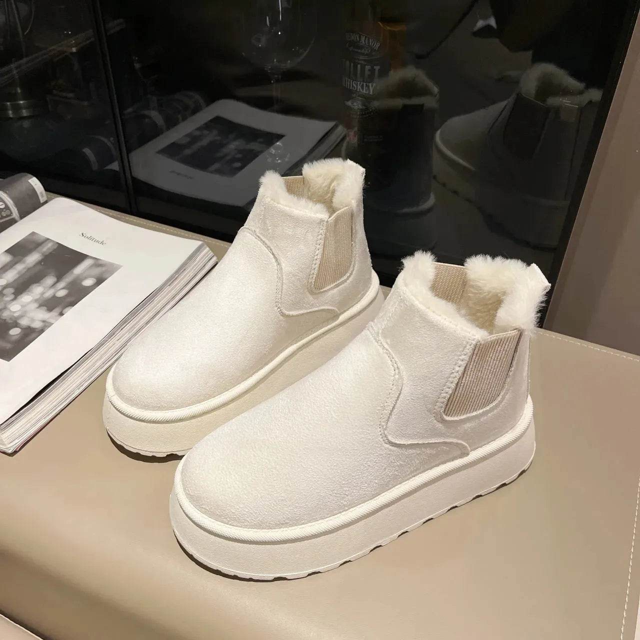 Women's Plush Boots Winter Warm Fleece Thick Flats Snow Boots Fashion Shoes - www.Shopthatapp.com