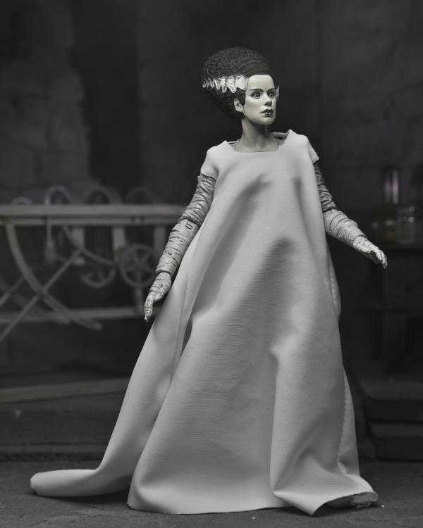 Universal Monsters Ultimate Bride of Frankenstein (Black & White) - www.Shopthatapp.com