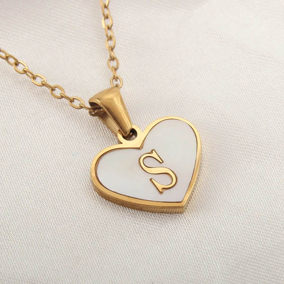 26 Letter Heart-shaped Necklace White Shell Love Clavicle Chain Fashion Personalized Necklace For Women Jewelry Valentine's Day - www.Shopthatapp.com