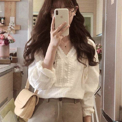 Unique Chic V-neck Long-sleeved Linen blouse top women - www.Shopthatapp.com