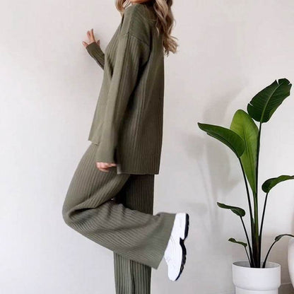 Turtleneck Suit – Stylish Casual Loose-Fit Long Sleeve Outfit - www.Shopthatapp.com