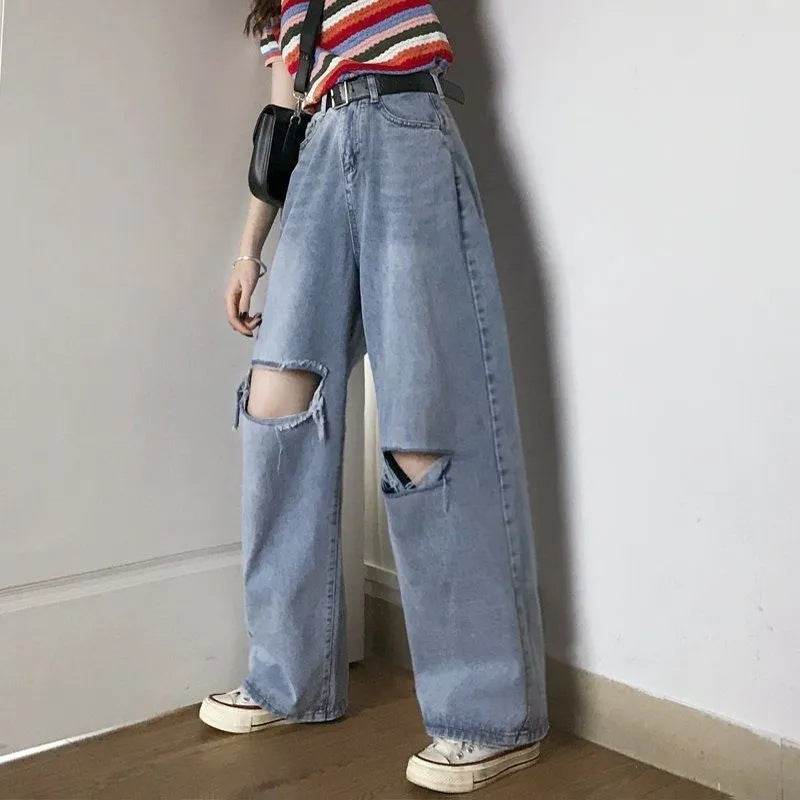 Oversized High Waist Ripped Jeans pant for Women - www.Shopthatapp.com