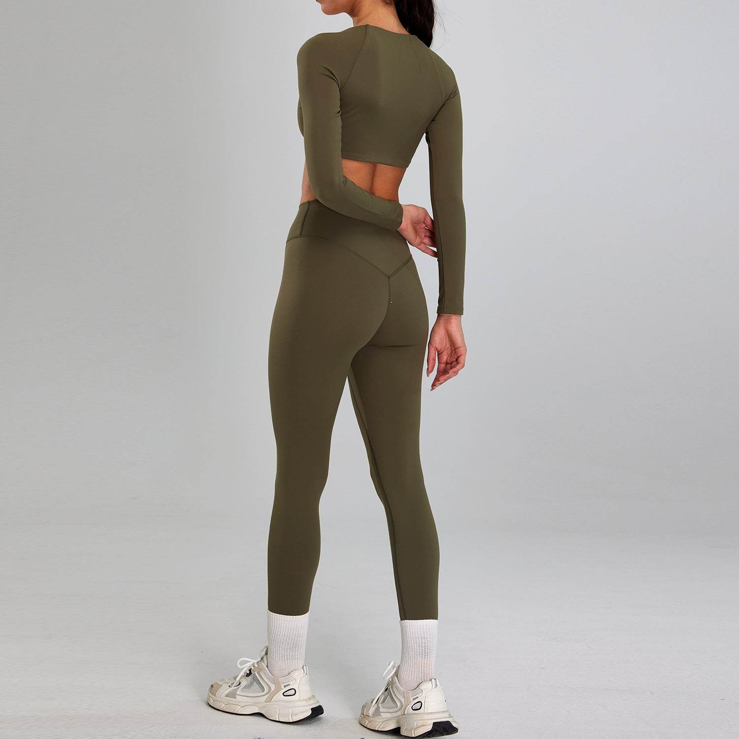 Workout Clothes for Women - www.Shopthatapp.com