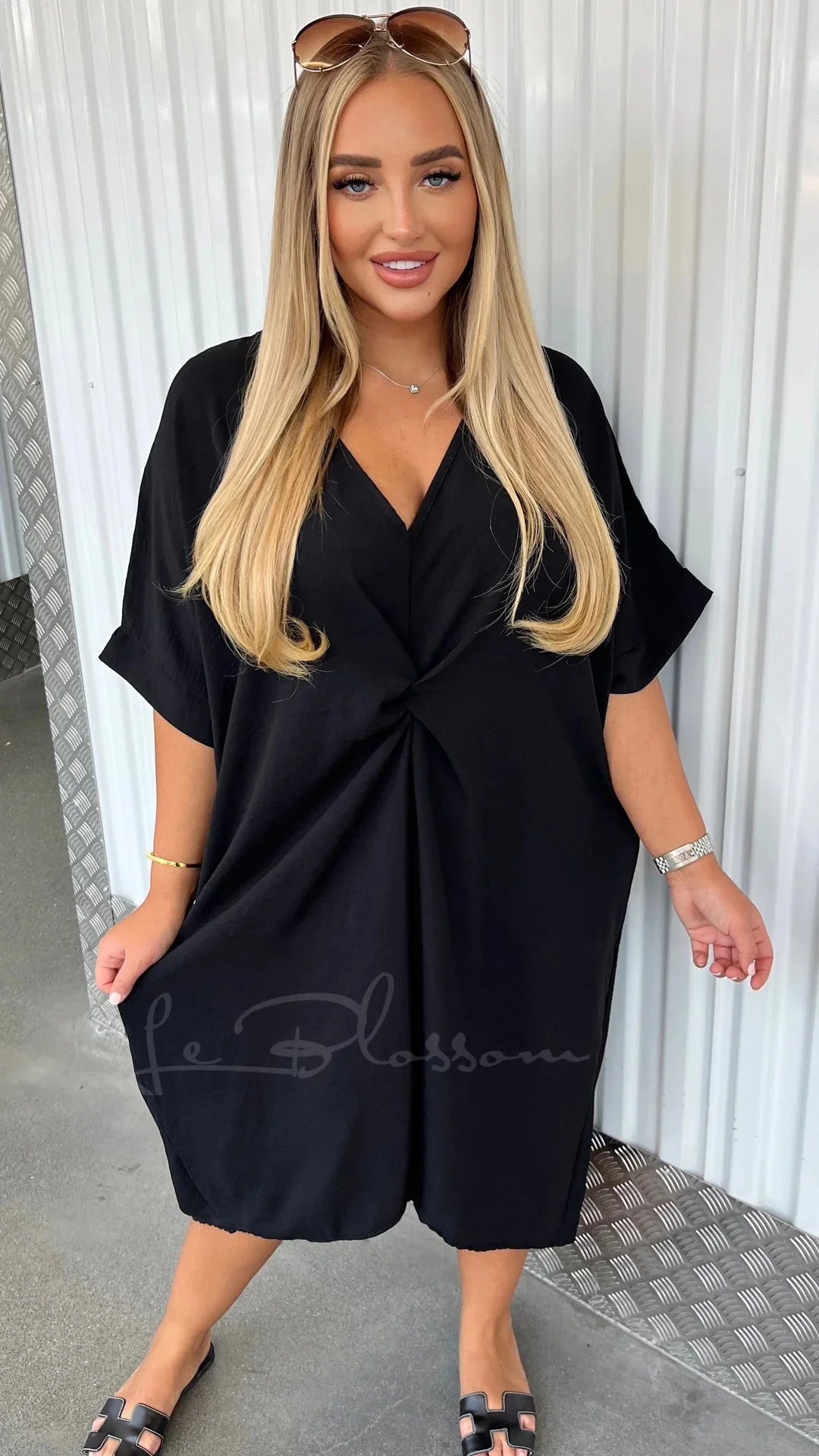 Elsie Front Knot Maxi Dress - www.Shopthatapp.com