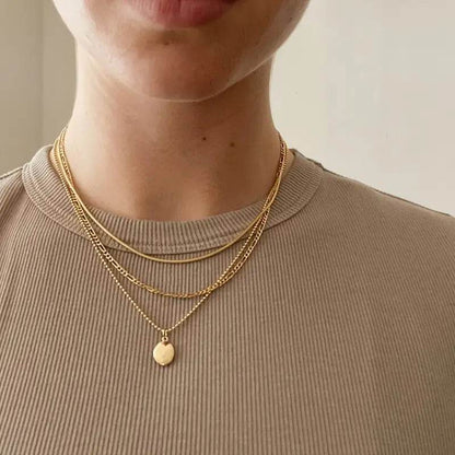 Vintage Geometric Metal Oval Pendant Necklace - www.Shopthatapp.com