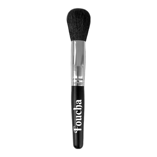 Foucha blush powder brush with soft bristles for smooth application and blending
