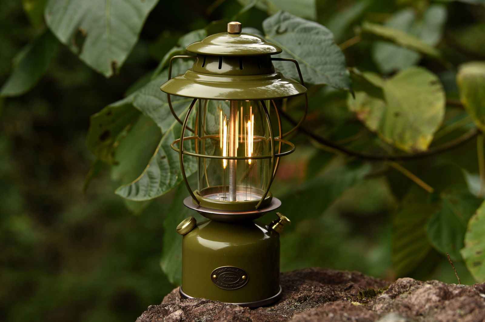 Peterson Green Camping Lantern for Outdoor Adventures - www.Shopthatapp.com