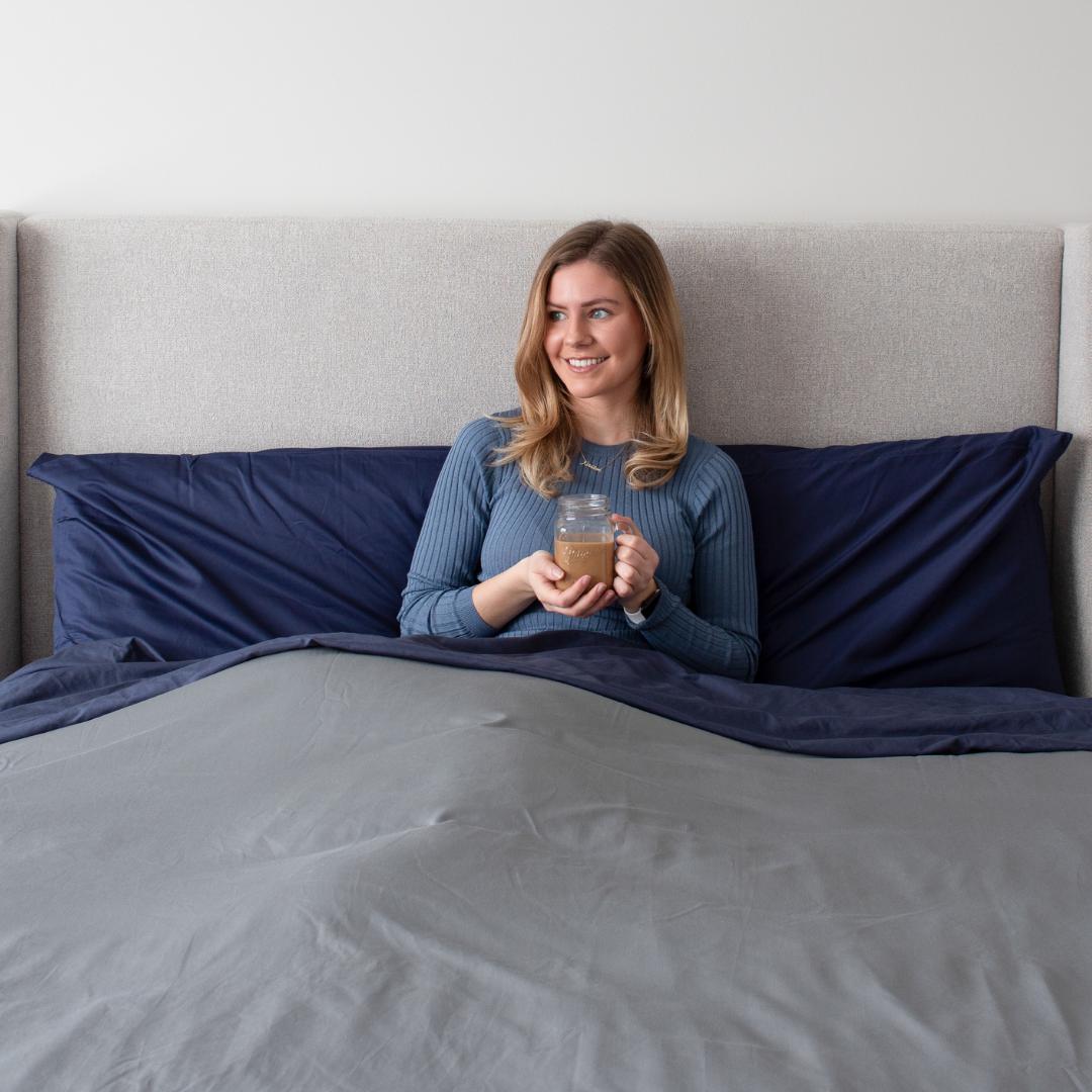 Housse de couette en satin (bleu marine, gris ou blanc)