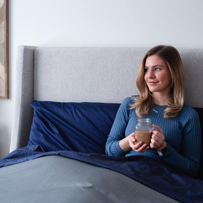 Housse de couette en satin (bleu marine, gris ou blanc)