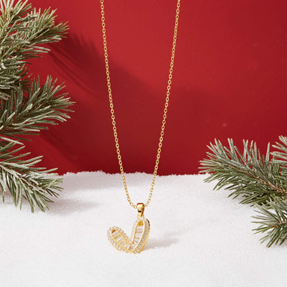 Swarovski Heart Pendant Necklace – Elegant Crystal Design - www.Shopthatapp.com