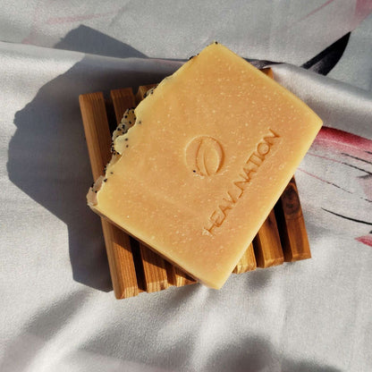 Heav Nation Canadian Wooden Soap Dish for Sustainable Living - Www.Shopthatapp.com