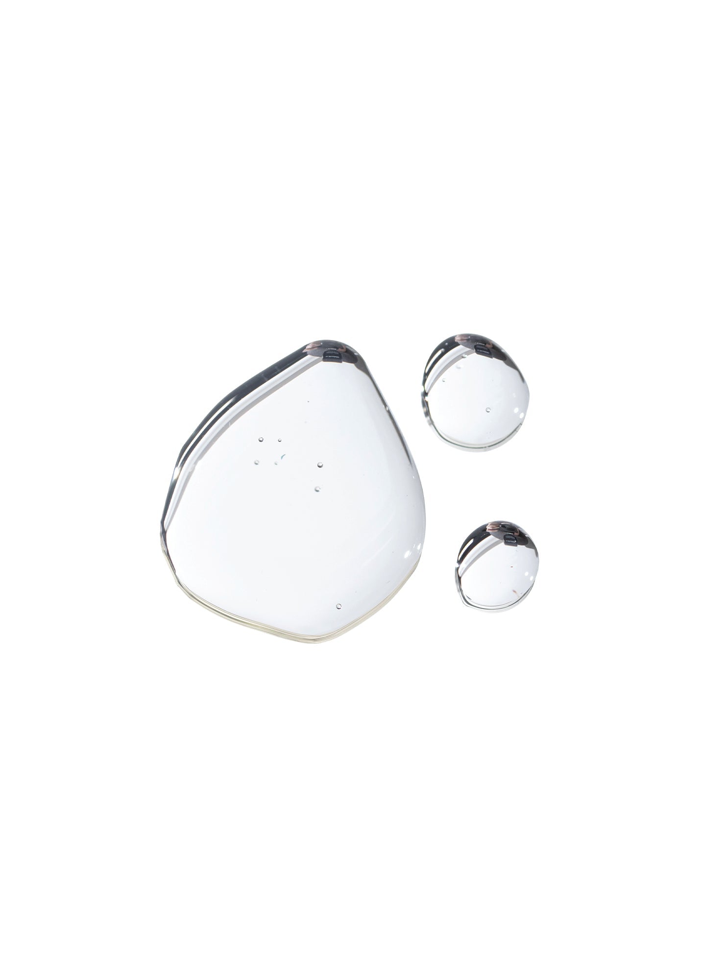 holy grail daily serum - www.Shopthatapp.com