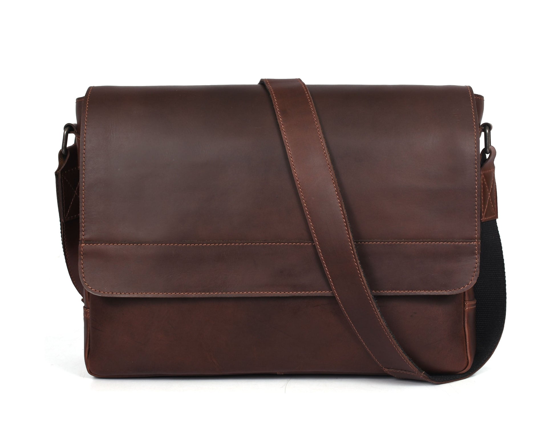 Hudson Leather Messenger - Voyager - www.Shopthatapp.com
