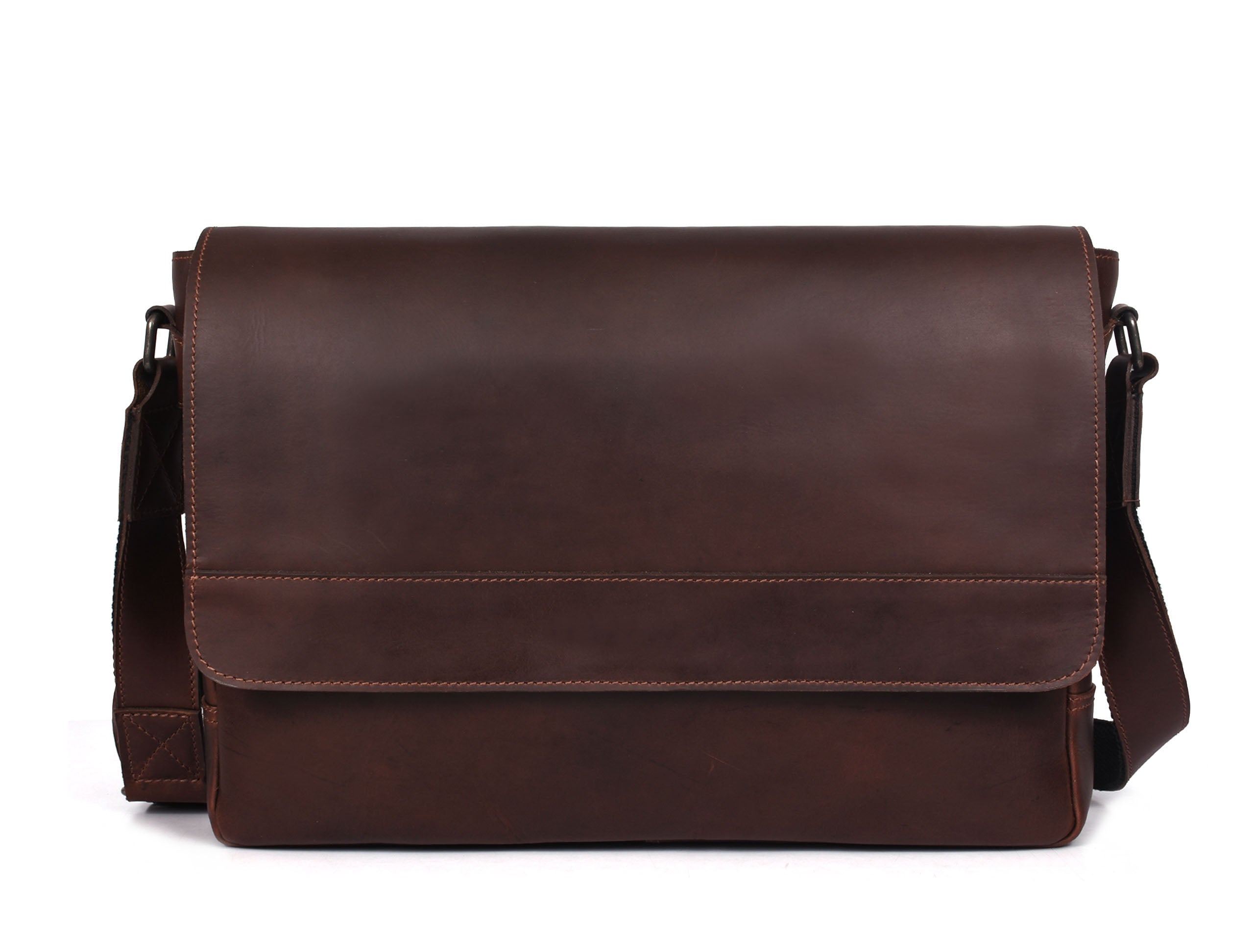 Hudson  Leather Messenger - Voyager - www.Shopthatapp.com