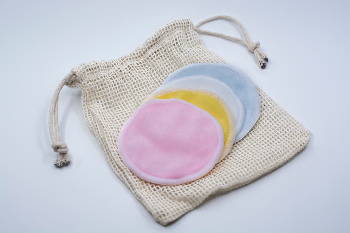 Reusable Makeup Remover - www.Shopthatapp.com