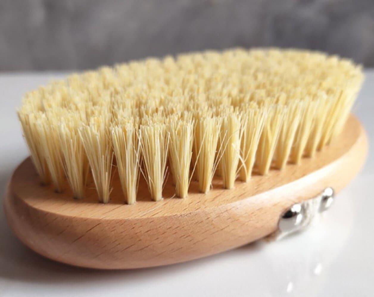 Brosse sèche pour le corps en sisal naturel zéro déchet