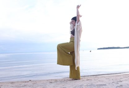 Relaxed Fit Flowing Lounge Pants - www.Shopthatapp.com