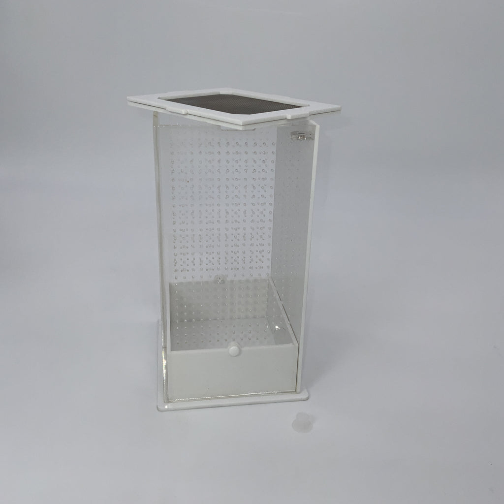 REPTIZOO Acrylic Breeding Enclosure ACR Series (Mantis Feeder) - www.Shopthatapp.com