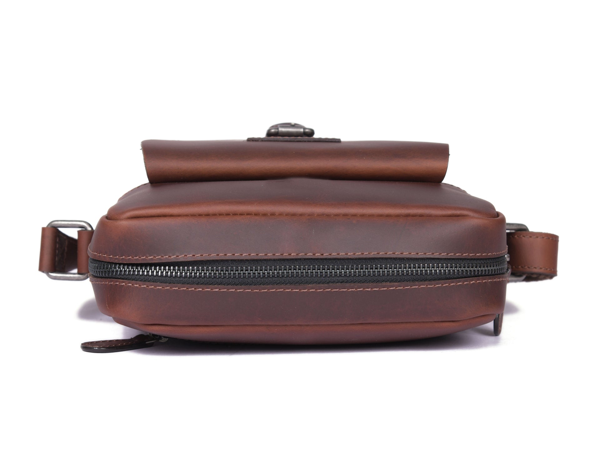 Leather Fanny Bag - www.Shopthatapp.com