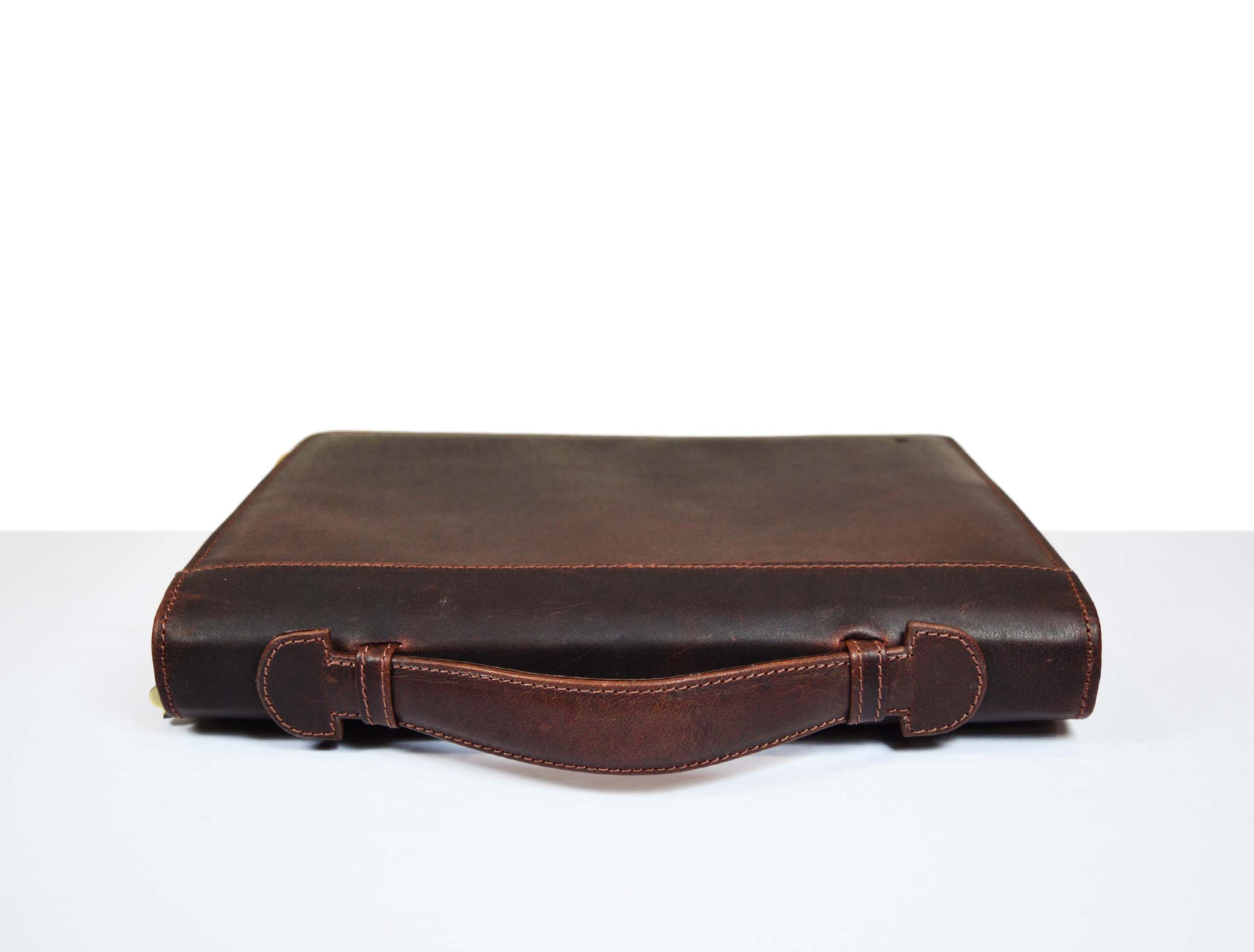 Leather Travel Organizer - Walnut Brown - www.Shopthatapp.com