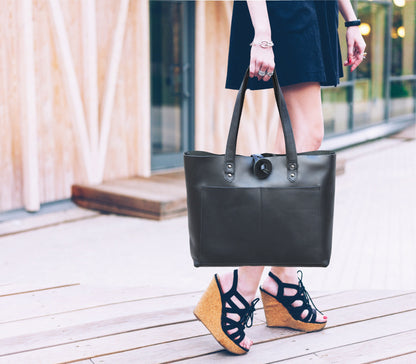 Leather Willow Tote - www.Shopthatapp.com