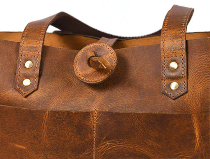 Leather Willow Tote - www.Shopthatapp.com