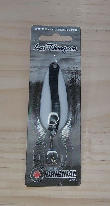 Len Thompson Black & White Spoons - www.Shopthatapp.com