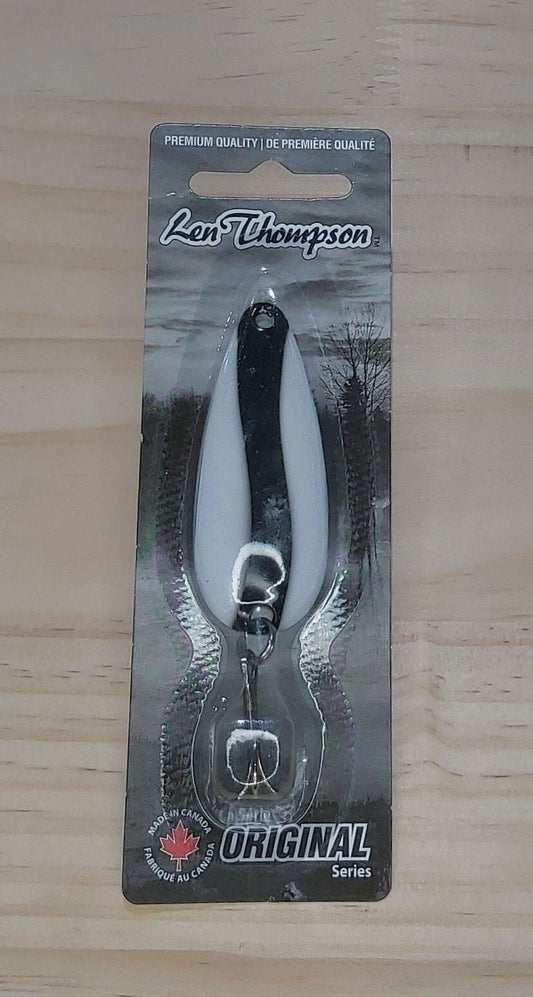Len Thompson Black & White Spoons - www.Shopthatapp.com