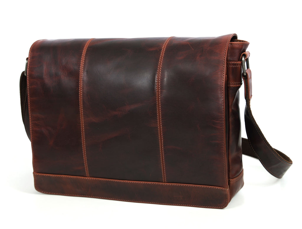 Manhattan - Leather Messenger bag - www.Shopthatapp.com