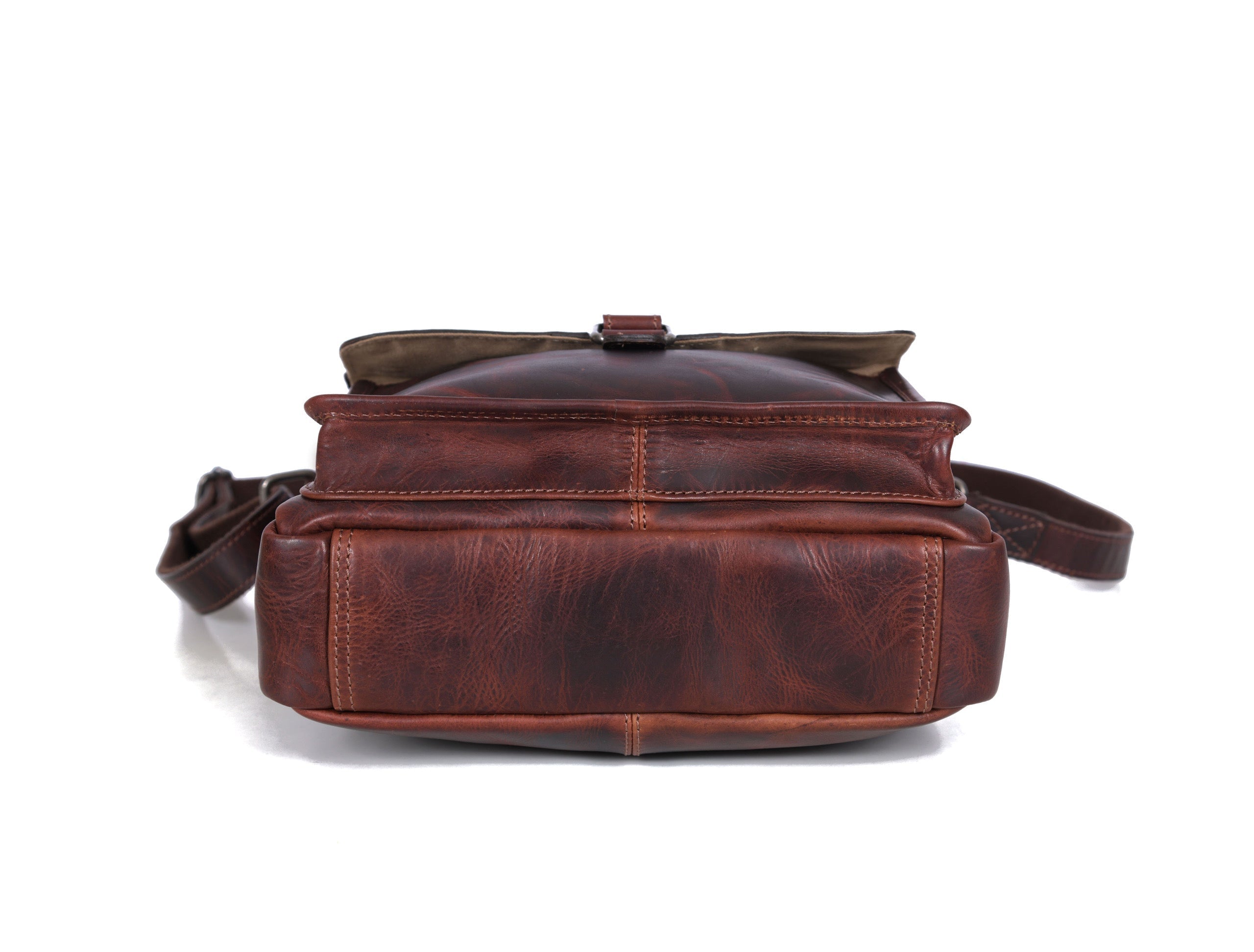 Manhattan - Leather Satchel - www.Shopthatapp.com